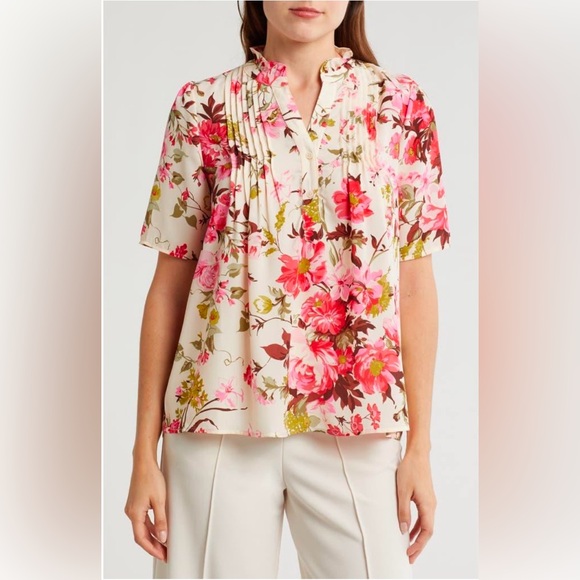 BNWT ($68USD) T TAHARI Ivory/Pink Floral Print Blouse - Picture 1 of 2